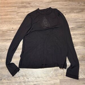 Lululemon mesh shirt